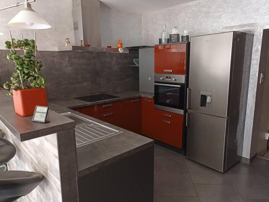 Appartement De 70M2 Tout Equipe Hargarten-aux-Mines Kültér fotó
